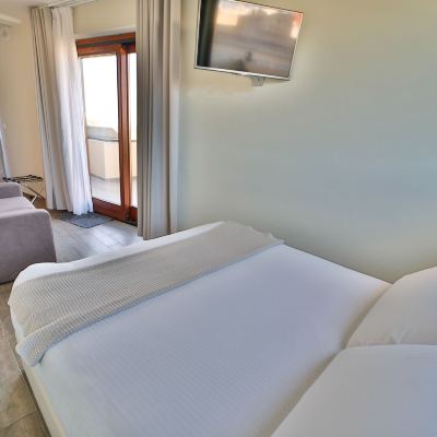Penthouse (Outdoor Jacuzzi) Quaint Hotel Nadur Promo Code