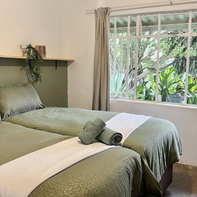 Premium Three-Bedroom House LoerieRoep Promo Code