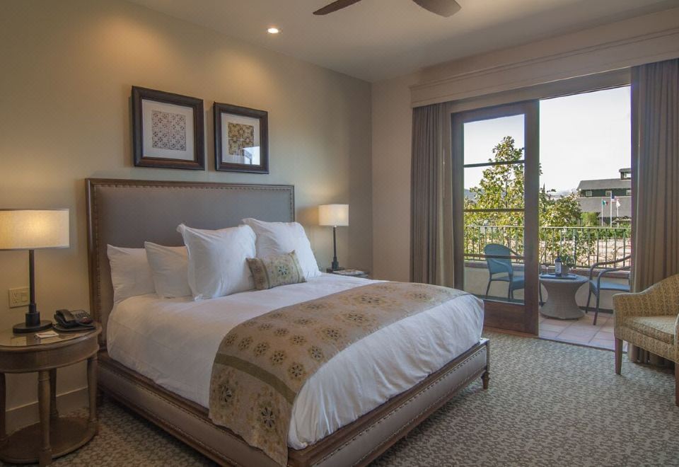 标准特大床房-禁烟