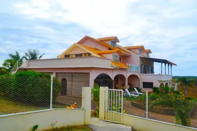 Villa Victoria Hotele w: 