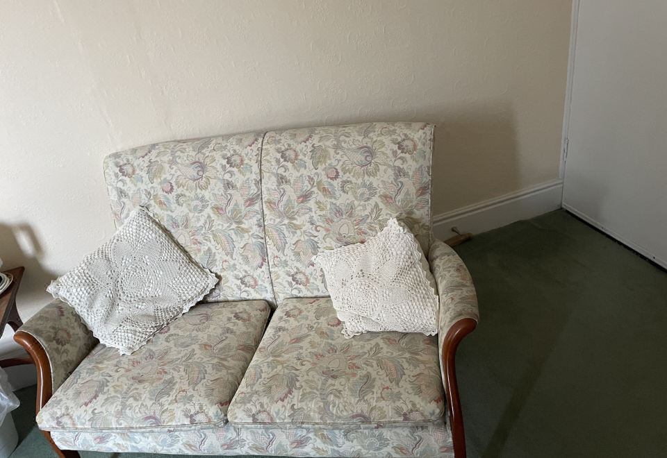 高级双床间 - 带连接浴室