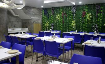 Hotel Shreemoyee Inn - Kamakhya Temple - Housity