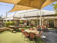 Nightcap at Macquarie Inn Hotel a Dubbo