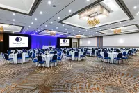 DoubleTree by Hilton Tulsa - Warren Place