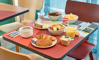 B&B HOTEL Marne-la-Vallée Val d'Europe - Housity