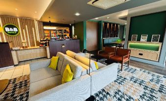 Holiday Inn Express Cambridge Duxford M11 Jct 10, an IHG Hotel - Housity