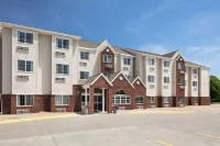 Microtel Inn & Suites by Wyndham Kearney Hotels in 