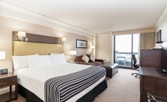 Sandman Signature Vancouver Airport Hotel & Resort