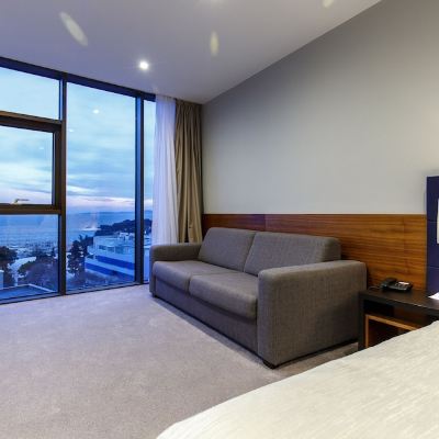 Deluxe Triple Room with Side Sea View