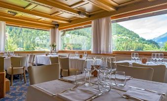 Sporthotel Europa Sul Lago - Housity