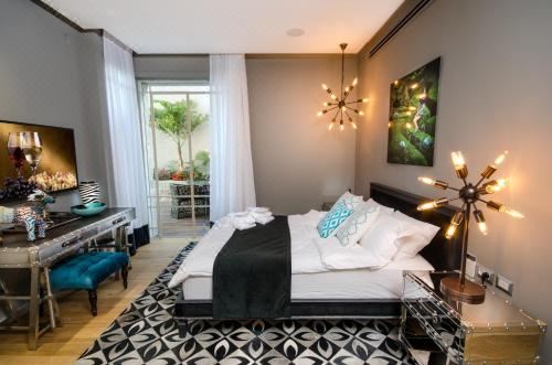 套房（带阳台）