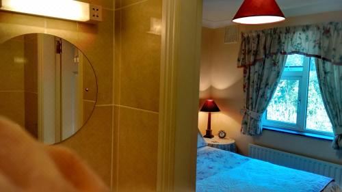 双人房（带独立浴室）