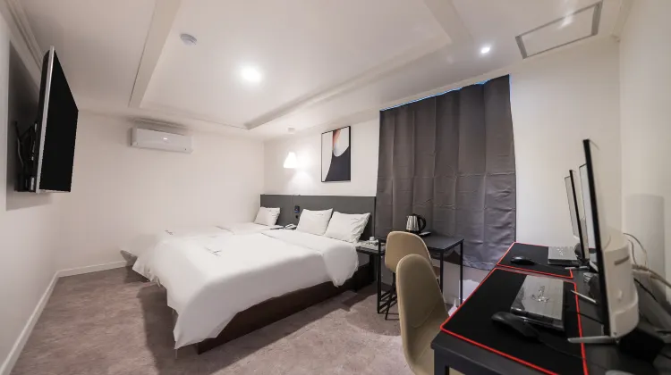 Suwon (Ingye-Dong) Aplus 外観