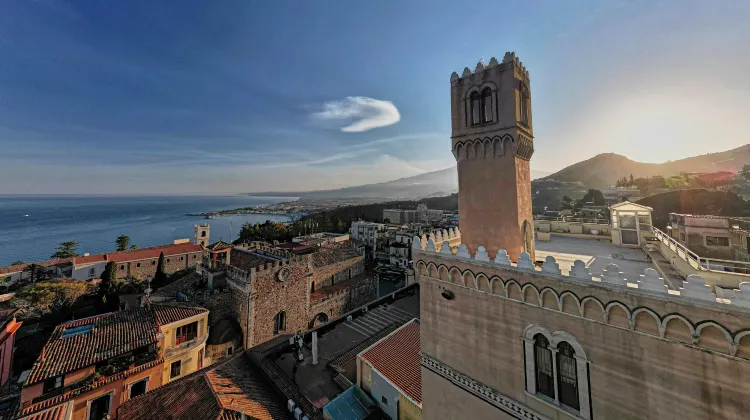 Palazzo Vecchio Taormina 外観