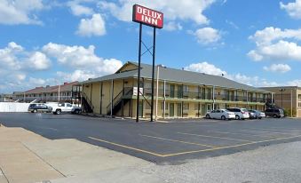 Delux Inn Tulsa