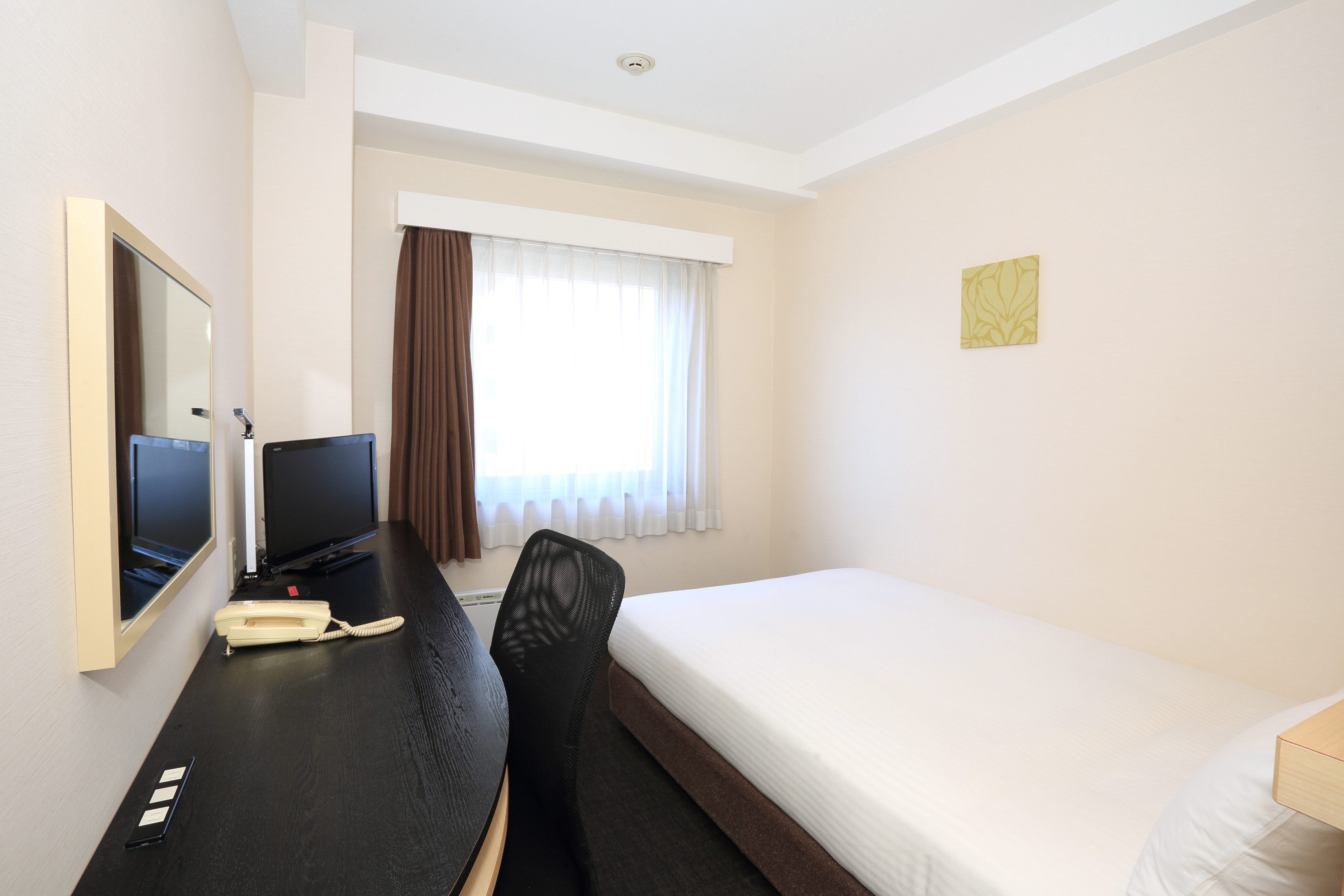 小型双人房间（禁烟）