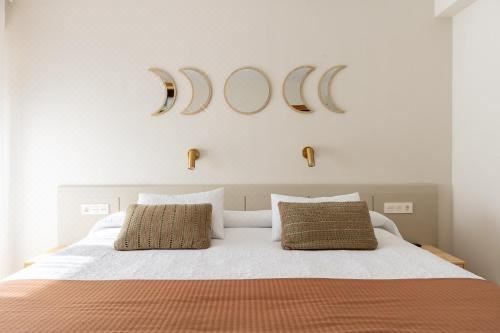 带阳台的双床房