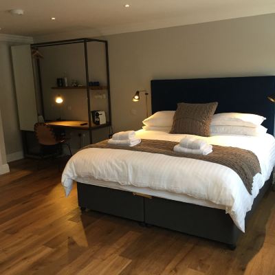 Double Luxury Ensuite Room Pembroke Hall Promo Code