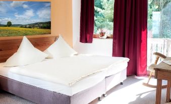 Kelten-Hotel - Housity