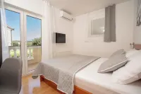 Pansion Villa Bok Hotels in 