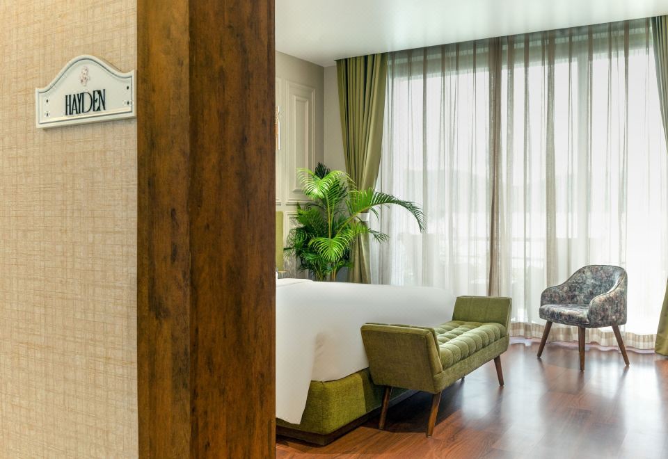 湖滨房间带私人花园