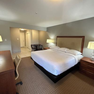 Standard One-Bedroom Room Hillside Inn Promo Code