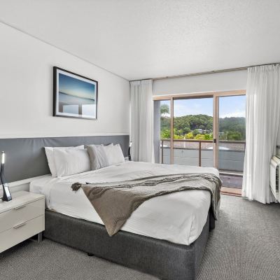 One-Bedroom Apartment with Terrace Pacific Bay Resort Promo Code