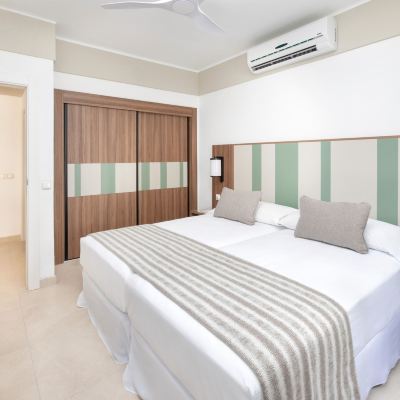 Family Room with Balcony Hotel Riu Paraiso Lanzarote - All Inclusive Promo Code