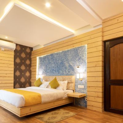 Executive Suite Fresco Retreat Promo Code