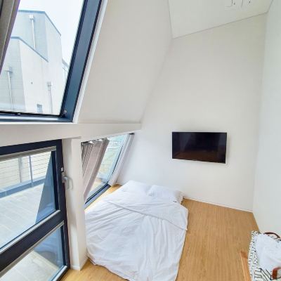 Standard Suite Family Balcony Yolo Guesthouse Promo Code