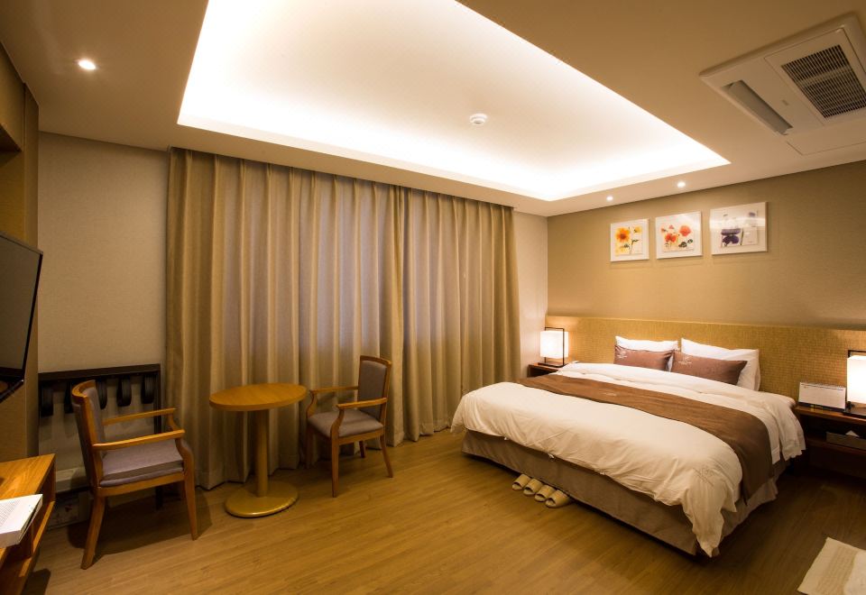 Dong Gyeong HotelSuite A