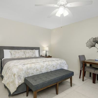 King Room - Poolside The Fairways Inn of Naples Promo Code