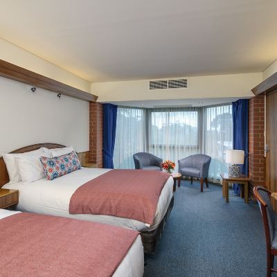 Deluxe Twin Queen Room Arkaba Hotel Promo Code