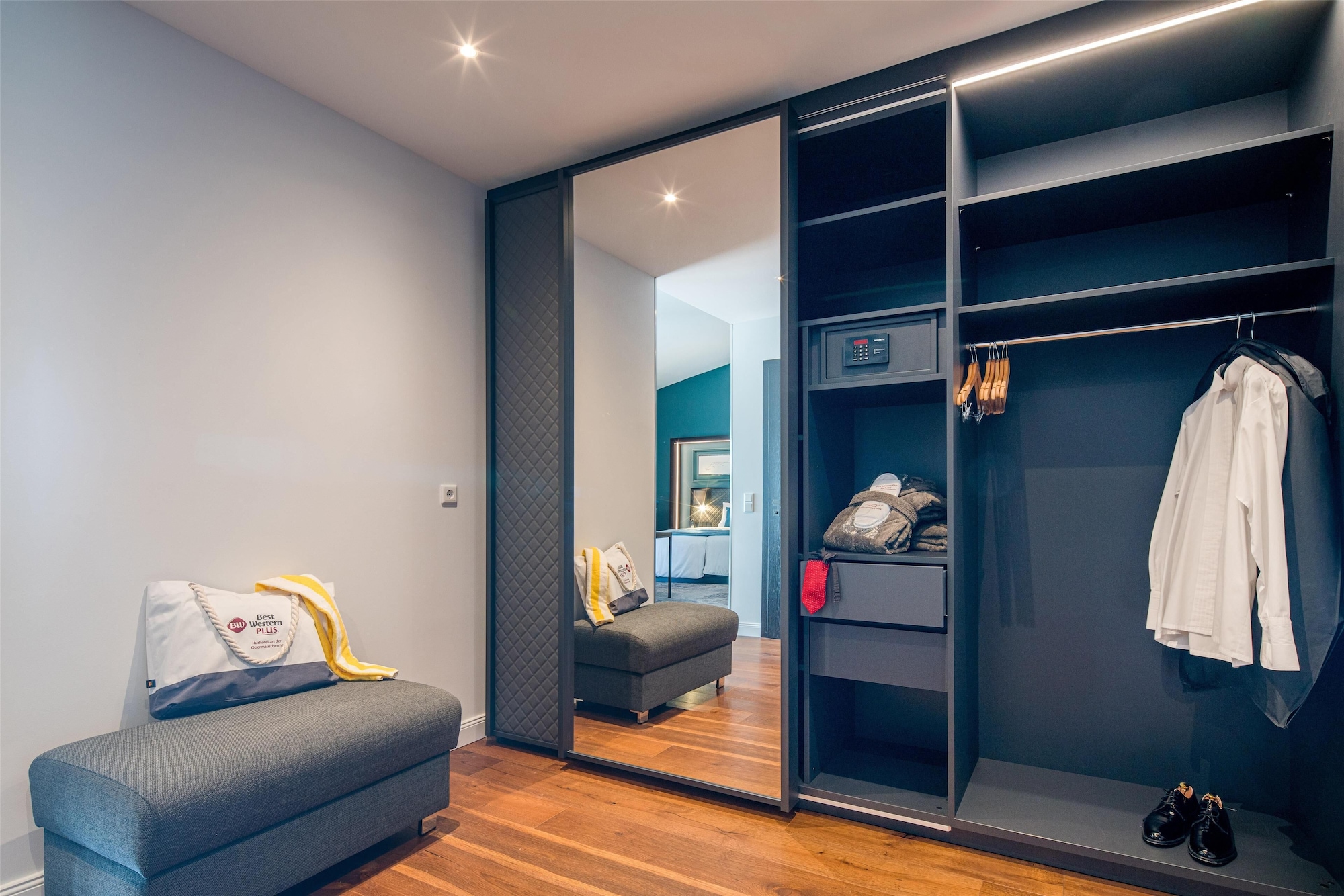 特大床套房配梳化床