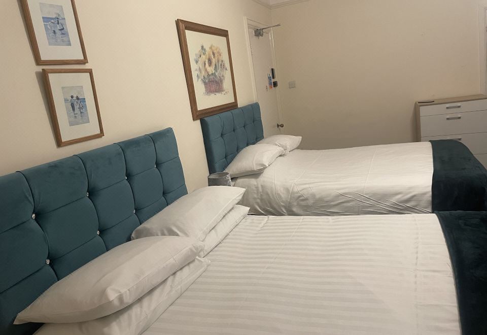 标准四人间 - 带独立浴室