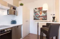 Beach, walk! next door <br>Ideal for train travelers <br>