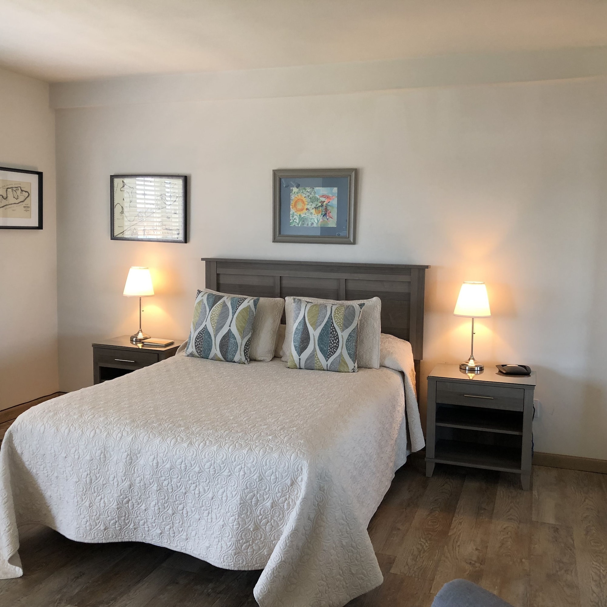 行政开放式客房， 1 张大床