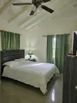 Stonebrook Villa Chateau  Trelawney Jamaica 3 bedrooms 3 bathrooms. Hotels in 
