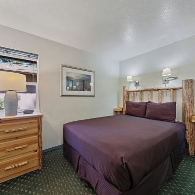 Efficiency Room The Lodge at Lake Tahoe by VRI Americas Promo Code