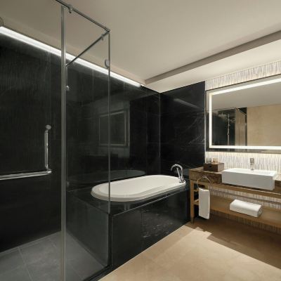 可使用俱樂部休息室，套房，1 張特大床，塔樓 西貢喜來登酒店優惠