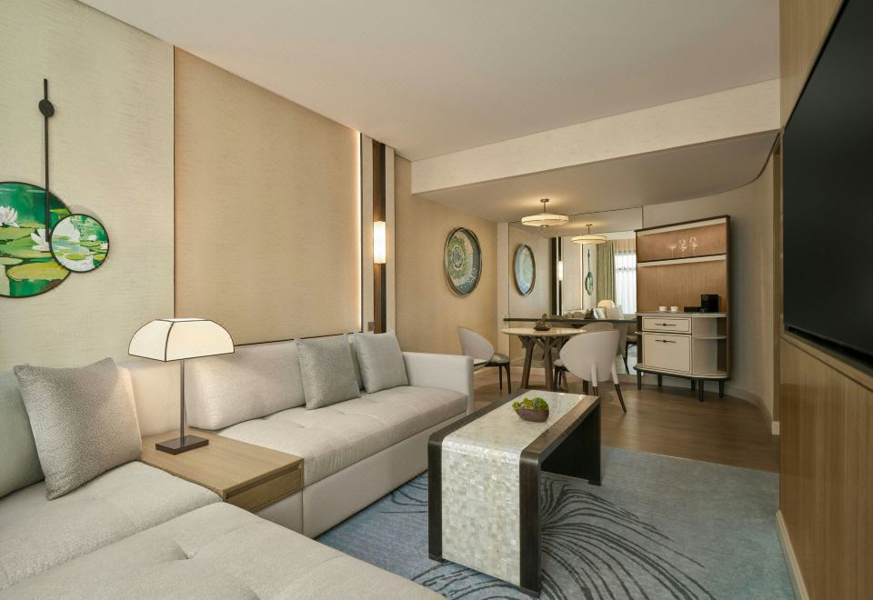 Sheraton Saigon Grand Opera HotelClub Lounge Access, Premier Suite, 1 King, Grand Opera Tower