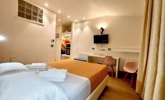EL PATIO HOTEL - Housity