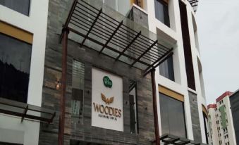 Woodies Bleisure Hotel