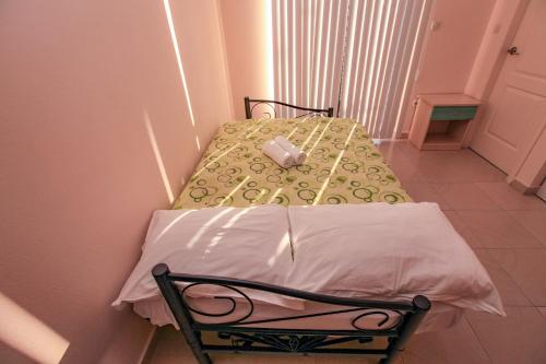 带露台一室公寓