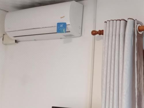 带湖景的双人间