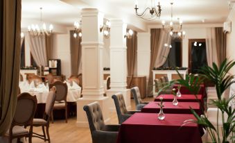 Noclegi U Bram Klasztoru - Housity