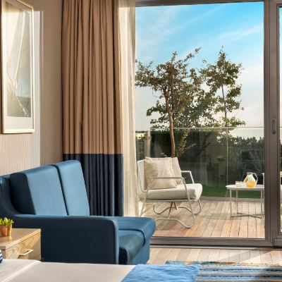 海景精緻特大床套房（帶露台） 伊斯坦堡皇冠假日酒店優惠