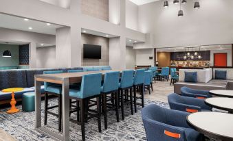 Hampton Inn & Suites Bridgeview Chicago