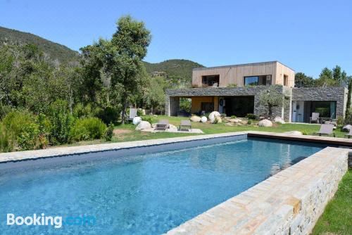 别墅（带独立泳池）