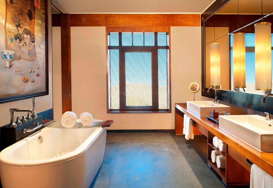 The St. Regis Lhasa ResortPremier Deluxe Oxygen-Enhanced Double Bed Room